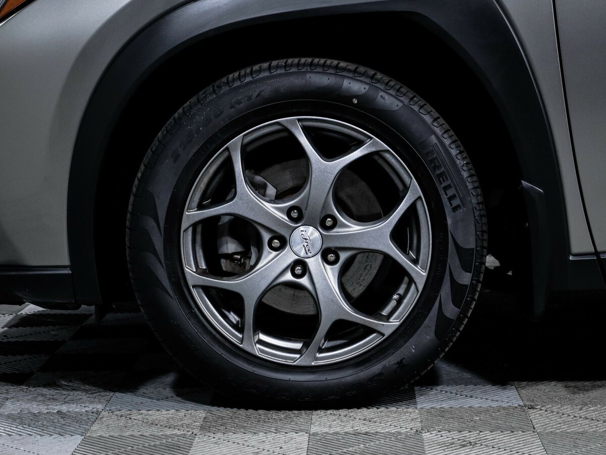 Lexus UX с пробегом — 2019 год. Фото: #11