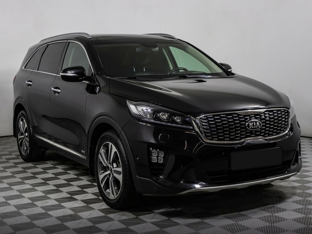 Kia Sorento с пробегом — 2018 год. Фото: #2
