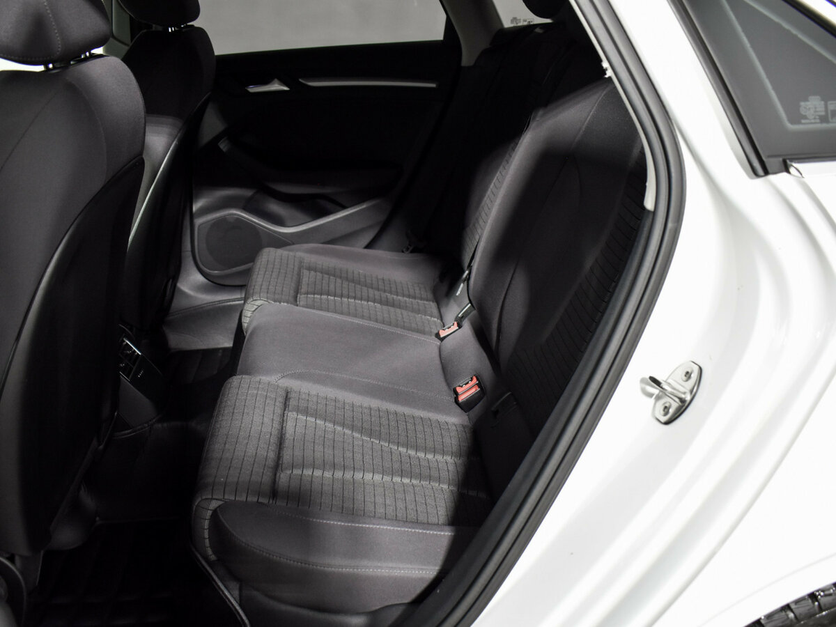 Audi A3 с пробегом — 2016 год. Фото: #8