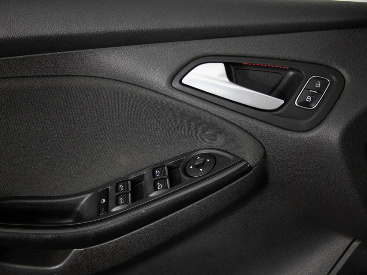 Ford Focus с пробегом — 2016 год. Фото: #17