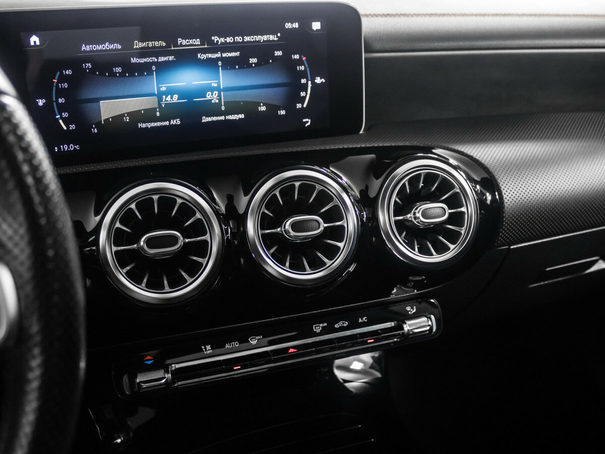 Mercedes-Benz CLA с пробегом — 2019 год. Фото: #14