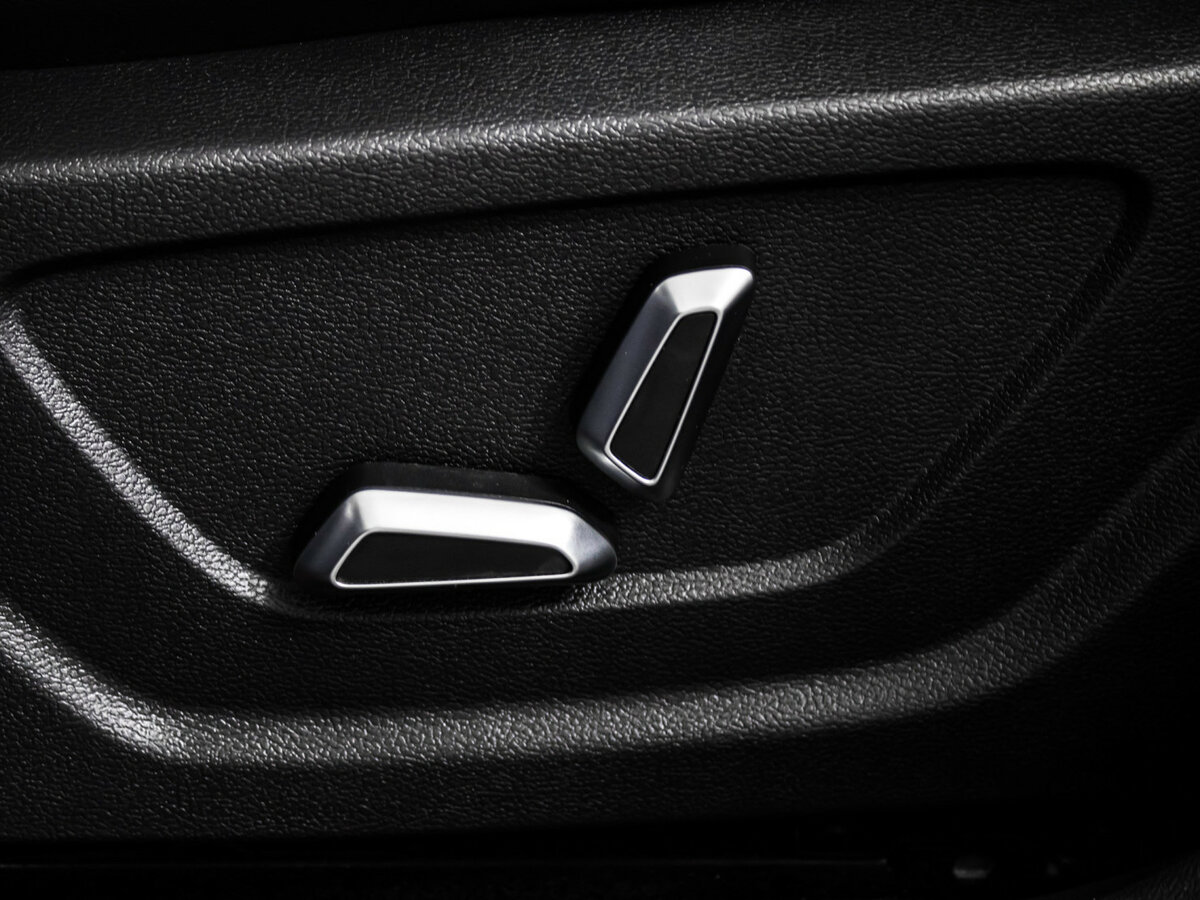 Geely Coolray с пробегом — 2024 год. Фото: #15