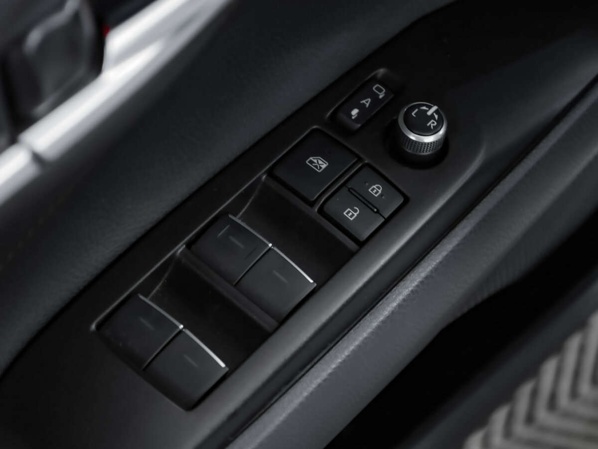 Toyota Camry с пробегом — 2021 год. Фото: #19