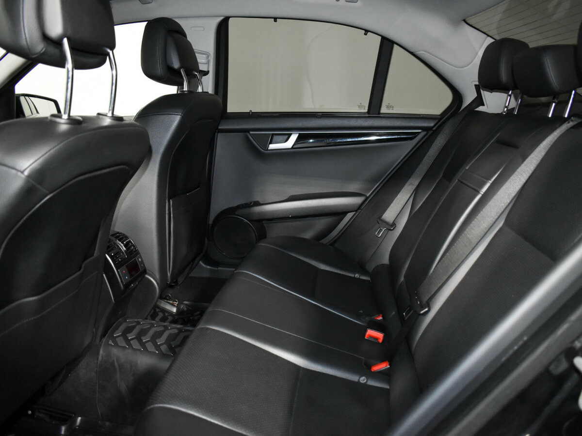 Mercedes-Benz C-Класс с пробегом — 2012 год. Фото: #13