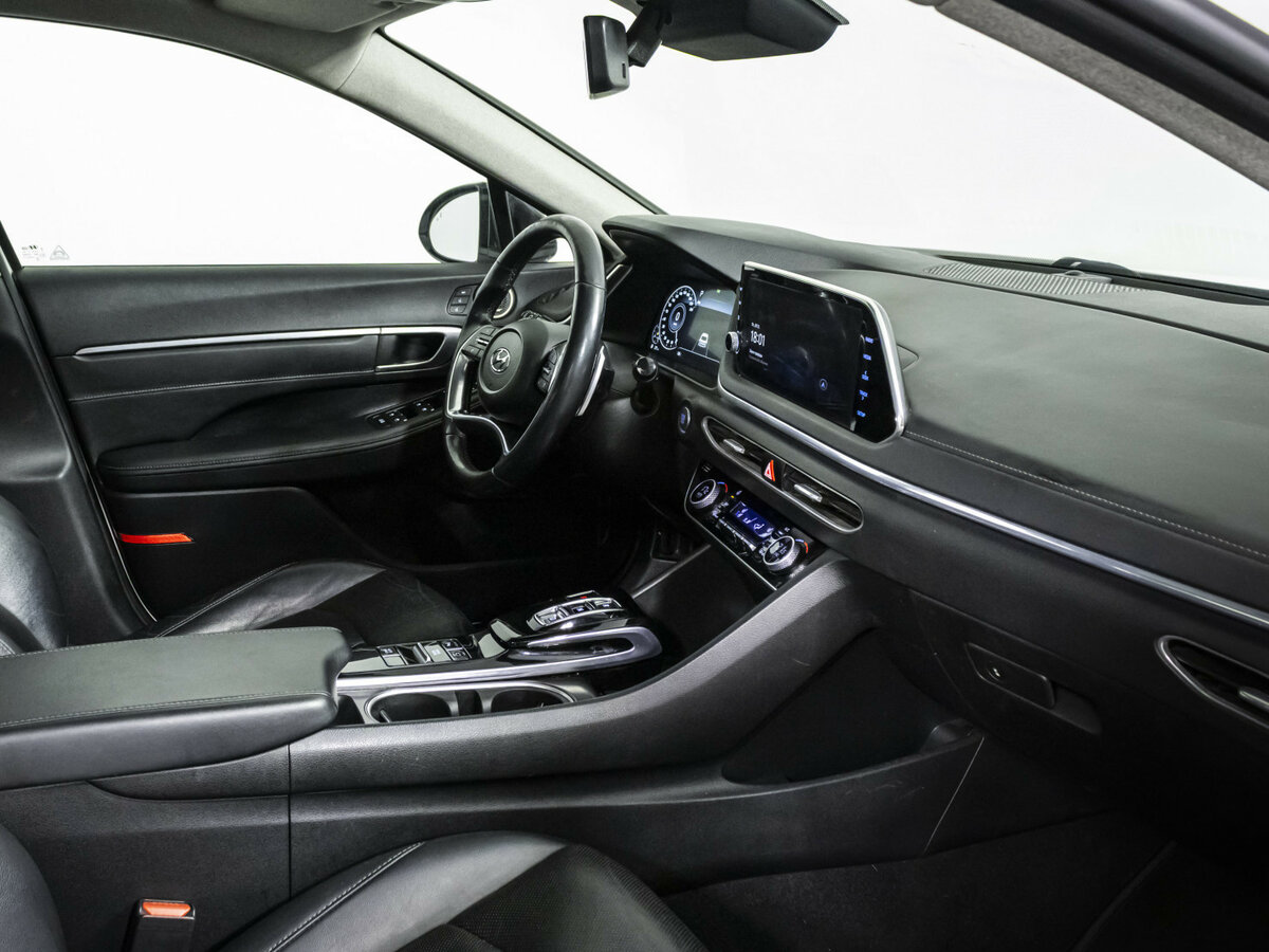 Hyundai Sonata с пробегом — 2019 год. Фото: #6