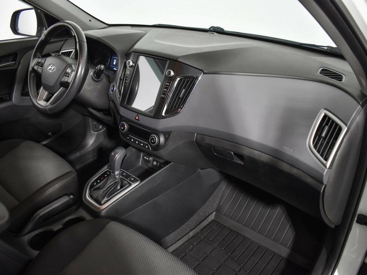 Hyundai Creta с пробегом — 2017 год. Фото: #11
