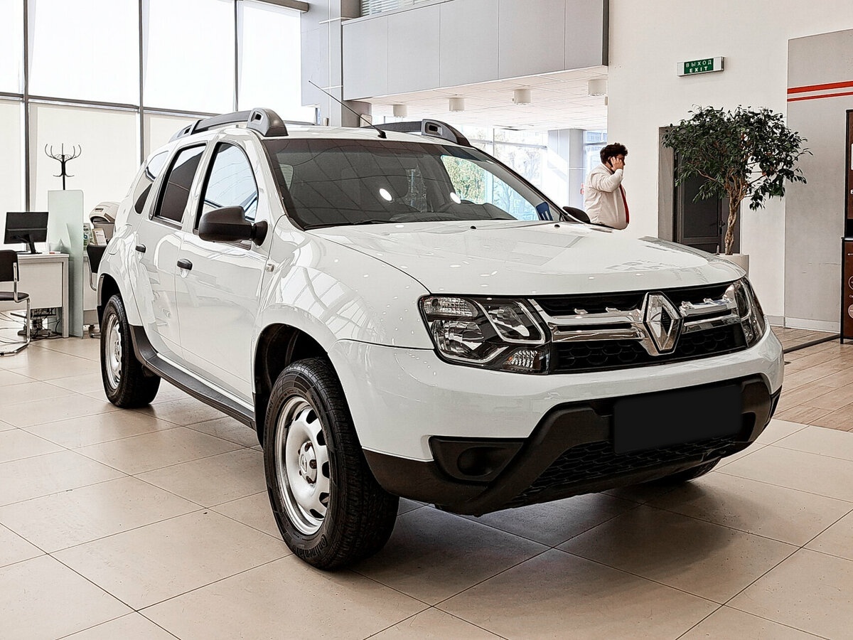 Renault Duster с пробегом — 2015 год. Фото: #2