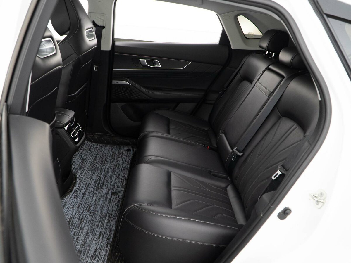 Changan UNI-K с пробегом — 2023 год. Фото: #7