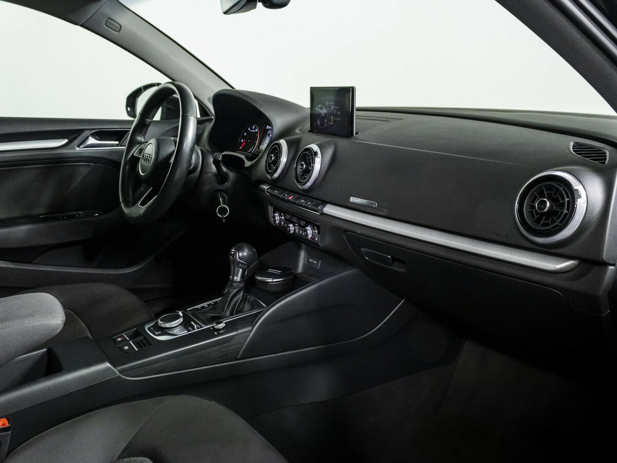 Audi A3 с пробегом — 2017 год. Фото: #8
