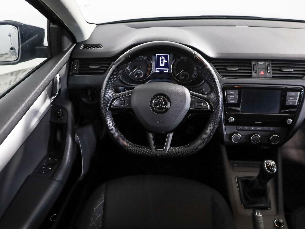Skoda Octavia с пробегом — 2019 год. Фото: #7