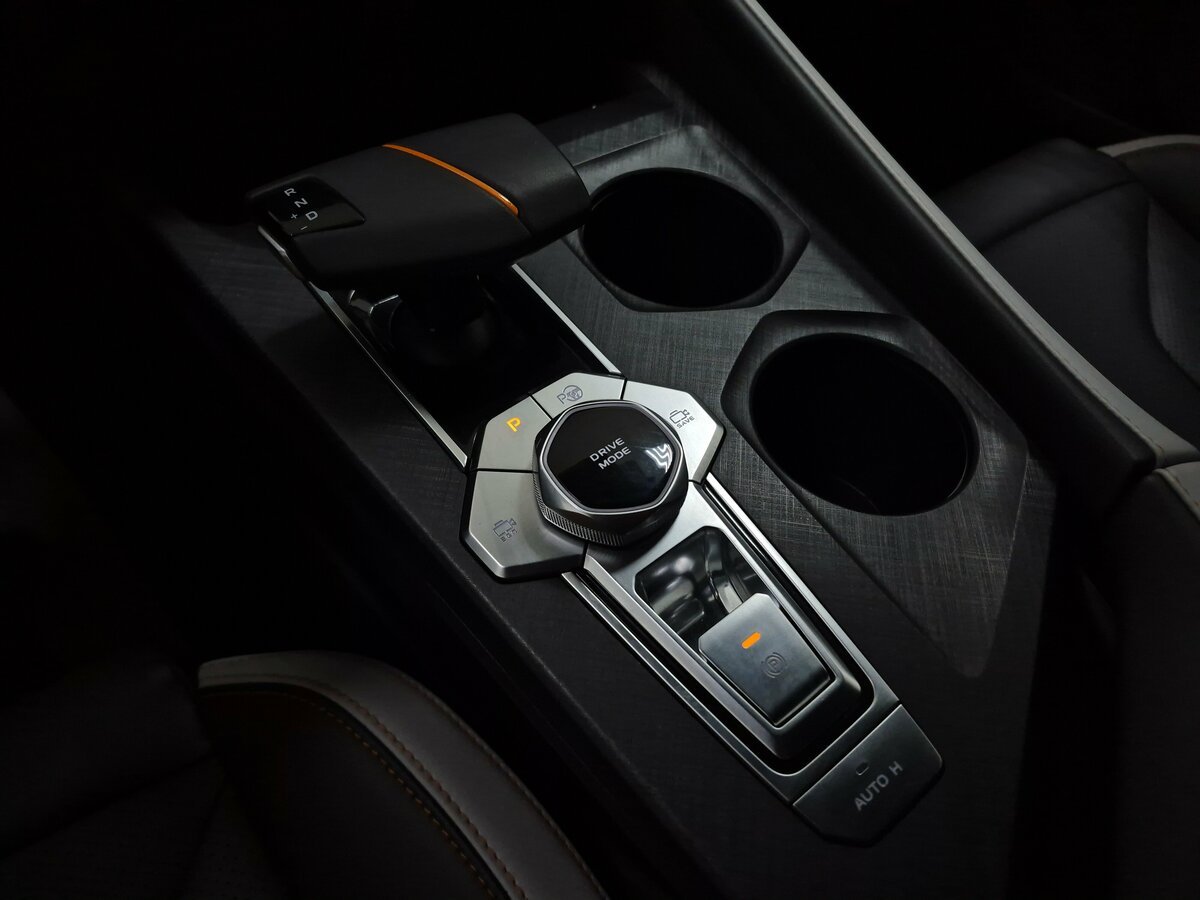 Changan UNI-V с пробегом — 2024 год. Фото: #20