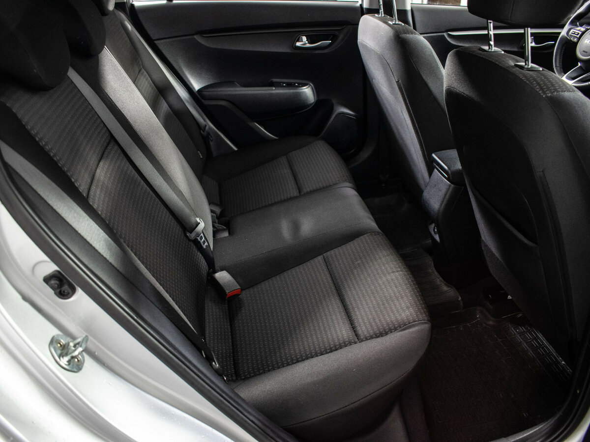 Kia Rio с пробегом — 2021 год. Фото: #8