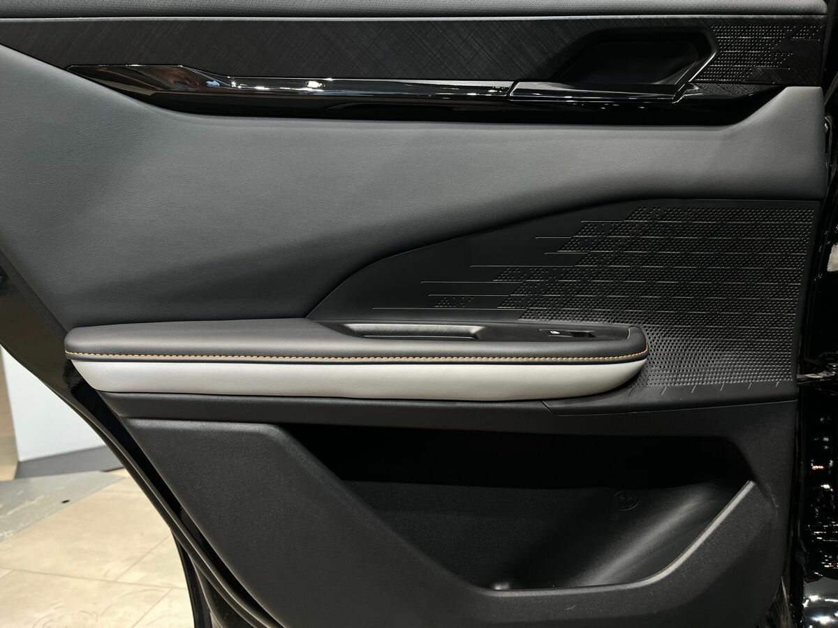 Changan UNI-V с пробегом — 2024 год. Фото: #14