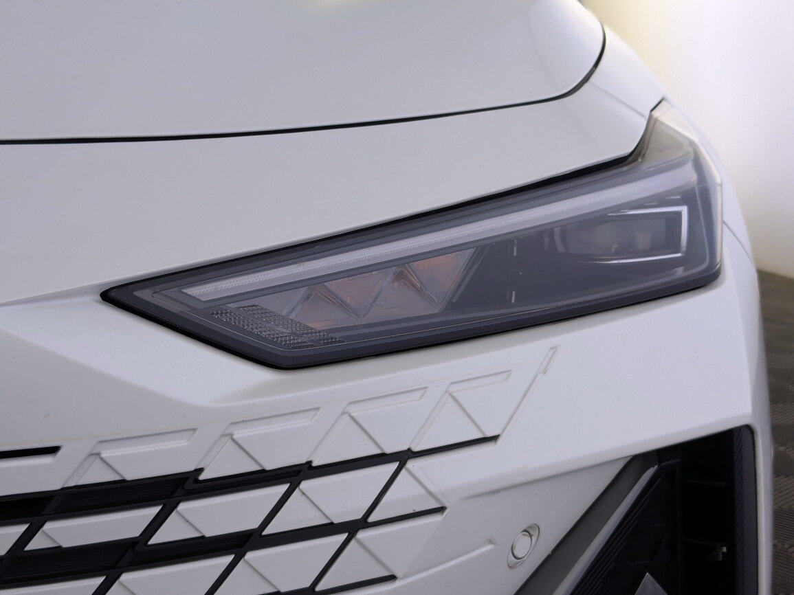 Changan UNI-V с пробегом — 2023 год. Фото: #16