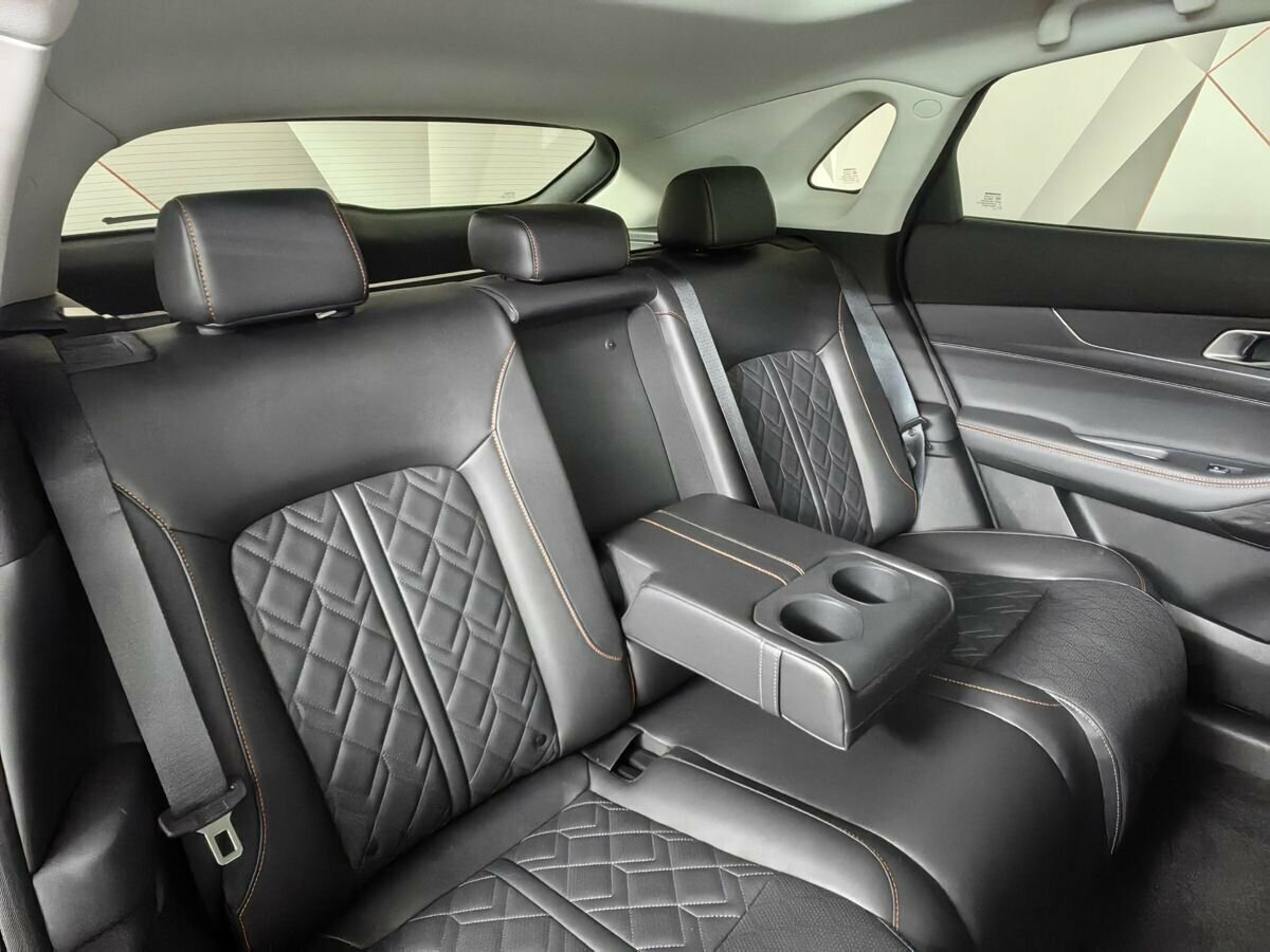 Changan UNI-K с пробегом — 2022 год. Фото: #15